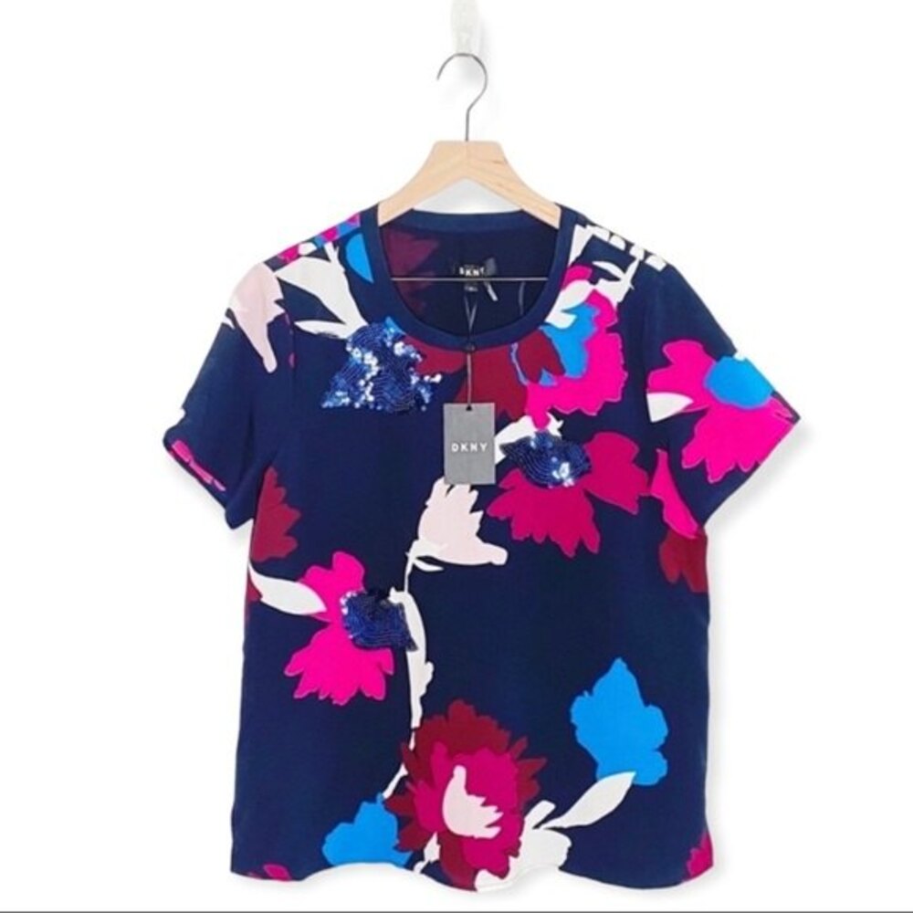 DKNY Women's Blouse Medium M Floral Short Sleeve Top Career Work Office NEW